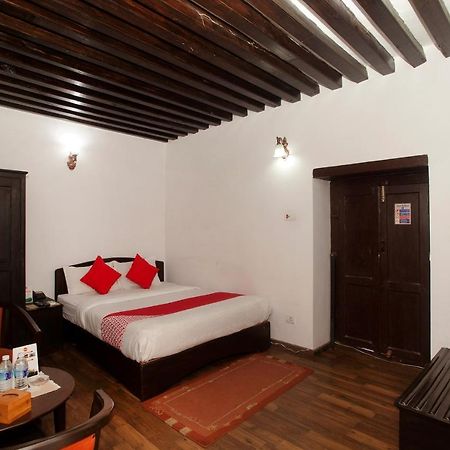 Oyo 738 Hotel Kaze Darbar Kathmandu Buitenkant foto
