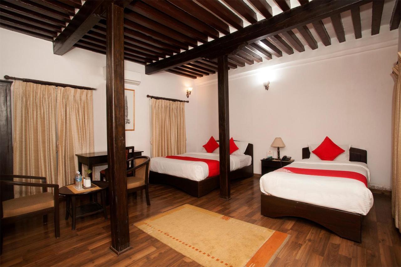 Oyo 738 Hotel Kaze Darbar Kathmandu Buitenkant foto