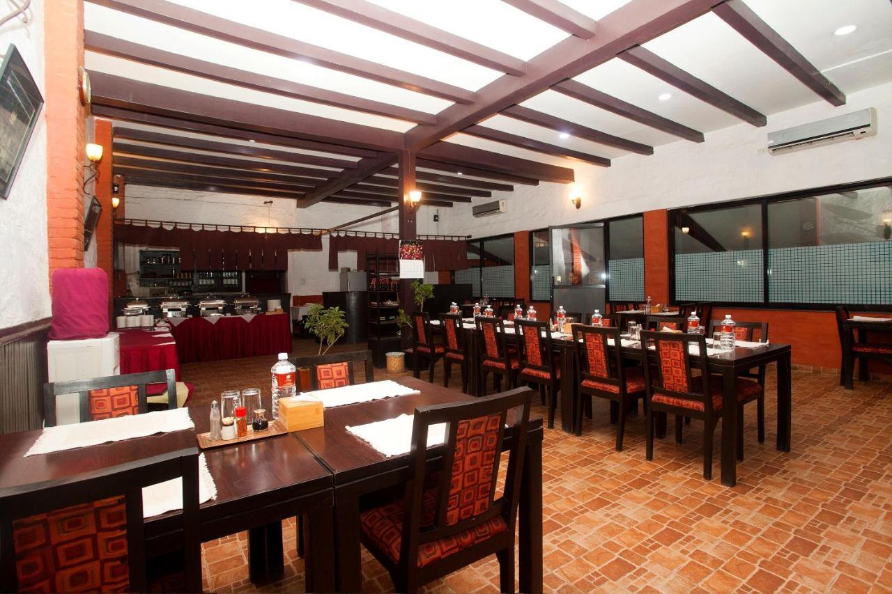 Oyo 738 Hotel Kaze Darbar Kathmandu Buitenkant foto
