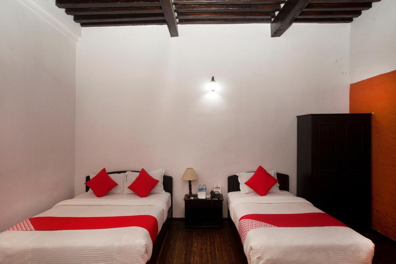 Oyo 738 Hotel Kaze Darbar Kathmandu Buitenkant foto