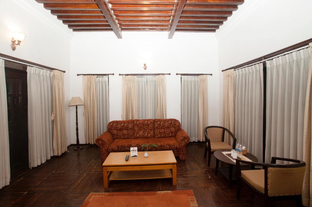 Oyo 738 Hotel Kaze Darbar Kathmandu Buitenkant foto